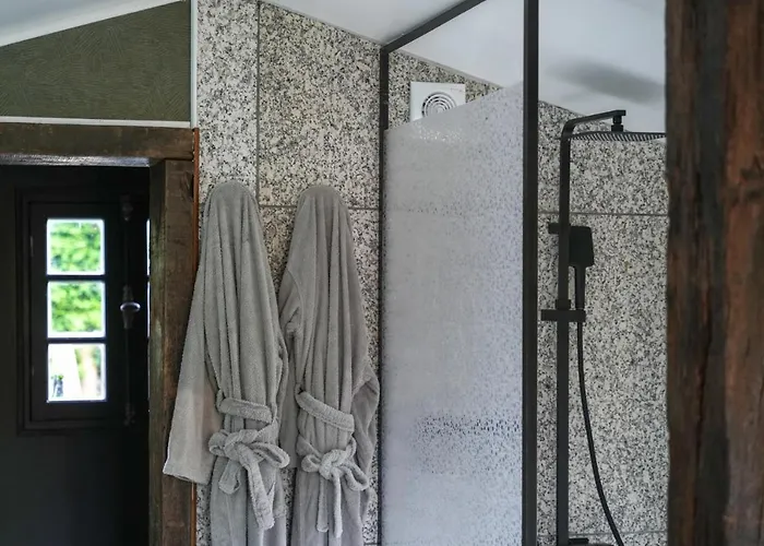 Cottage, & 64 Ferienhaus